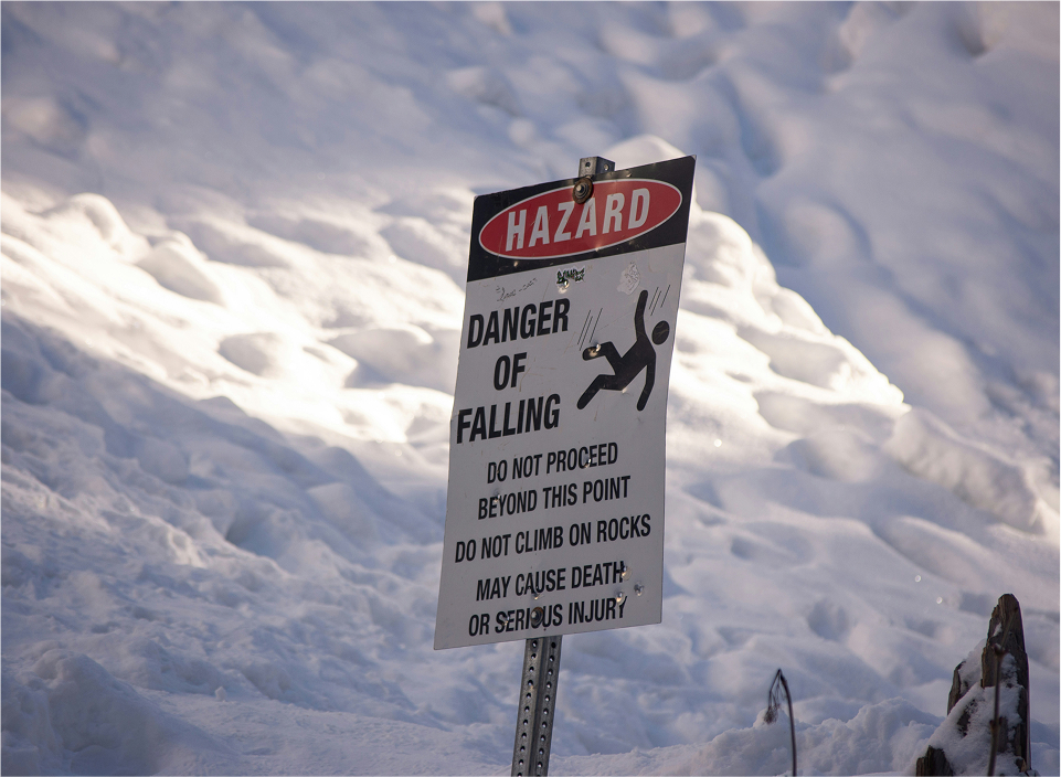 slip and fall investigation and evidence documentation